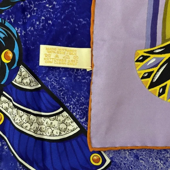 Elegant Purple and Gold Designer Scarf - Picture 10 of 10